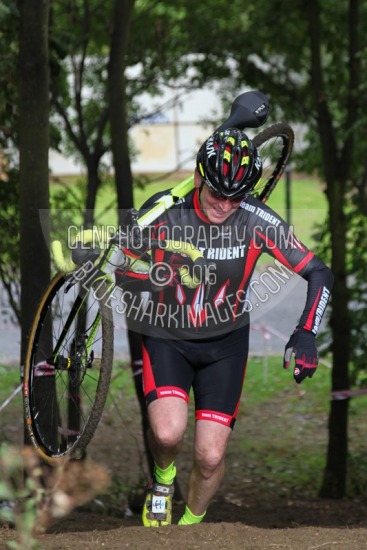 CXL2016-01630.jpg CXL 2016 Round 2 - Milton Keynes 13 Central Cyclocross League,Cyclo-cross,Milton Keynes Bowl,cxl,cycling,cyclocross,racing,sport,