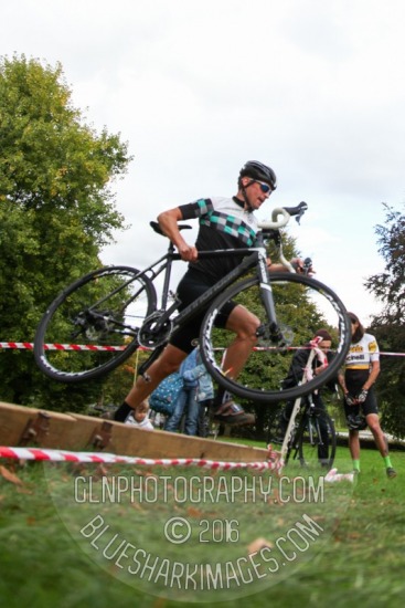 CXL2016-04052.jpg CXL 2016/17 Round 3 - Hemel Hempstead 16 CXL Round 2,Cyclo-cross,Hemel Hempstead,bicycle,bike,cycling,cyclocross,racing,sport,