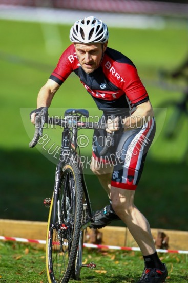 CXL2016-03564.jpg CXL 2016/17 Round 3 - Hemel Hempstead 12 CXL Round 2,Cyclo-cross,Hemel Hempstead,bicycle,bike,cycling,cyclocross,racing,sport,