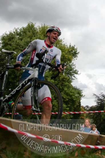 CXL2016-04030.jpg CXL 2016/17 Round 3 - Hemel Hempstead 16 CXL Round 2,Cyclo-cross,Hemel Hempstead,bicycle,bike,cycling,cyclocross,racing,sport,