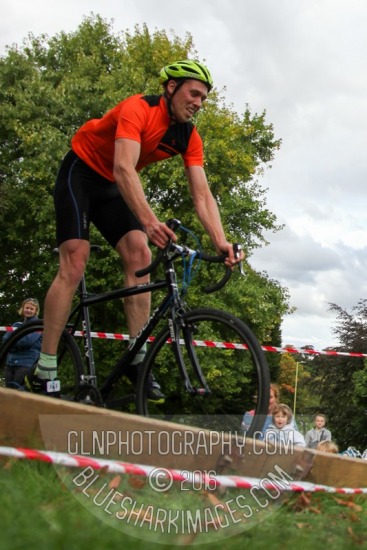 CXL2016-04040.jpg CXL 2016/17 Round 3 - Hemel Hempstead 16 CXL Round 2,Cyclo-cross,Hemel Hempstead,bicycle,bike,cycling,cyclocross,racing,sport,