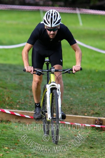 CXL2016-04028.jpg CXL 2016/17 Round 3 - Hemel Hempstead 16 CXL Round 2,Cyclo-cross,Hemel Hempstead,bicycle,bike,cycling,cyclocross,racing,sport,