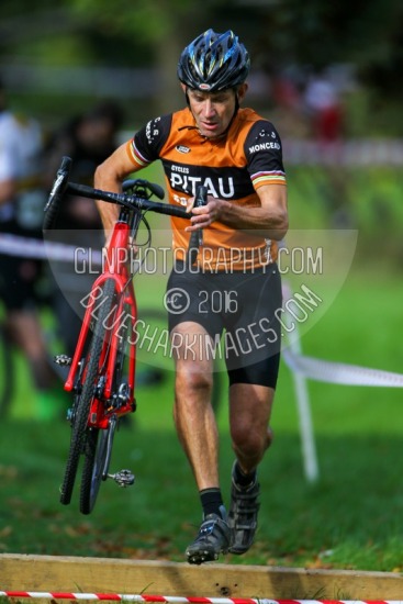 CXL2016-03573.jpg CXL 2016/17 Round 3 - Hemel Hempstead 12 CXL Round 2,Cyclo-cross,Hemel Hempstead,bicycle,bike,cycling,cyclocross,racing,sport,