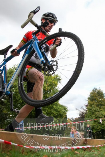 CXL2016-04044.jpg CXL 2016/17 Round 3 - Hemel Hempstead 16 CXL Round 2,Cyclo-cross,Hemel Hempstead,bicycle,bike,cycling,cyclocross,racing,sport,