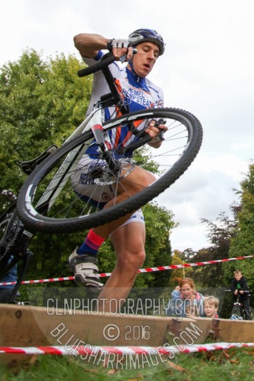 CXL2016-04045.jpg CXL 2016/17 Round 3 - Hemel Hempstead 16 CXL Round 2,Cyclo-cross,Hemel Hempstead,bicycle,bike,cycling,cyclocross,racing,sport,