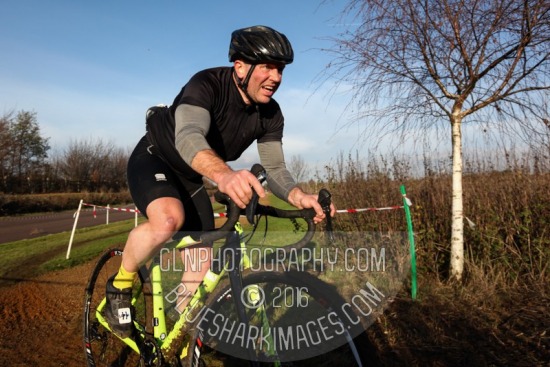 CXL2016-17316.jpg CXL 2016 Round 11 - Hillingdon 10 Central Cyclocross League,bike race,cxl,cycling,cyclocross,racing,sport,