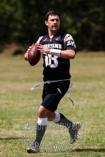 FlagFootball-0476.jpg A.V. Spartans -v- Ware Wolves (1) American football,Aylesbury Spartans,Buntingford,Essex Showboats,Ilford Blackhawks,Ware Wolves,bafa,flag football,sport,