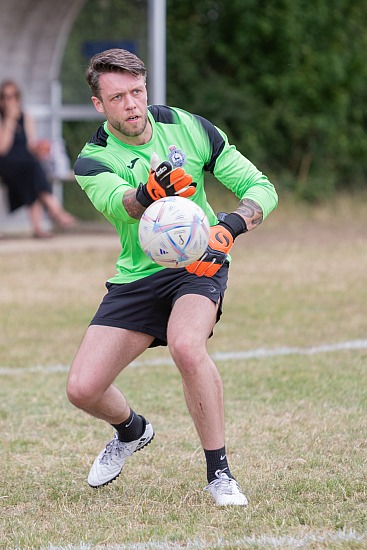 Luke Fuller Memorial (3)