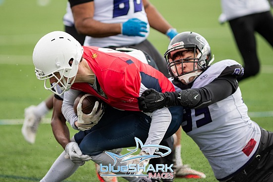 Hurricanes -v- Lions (1)